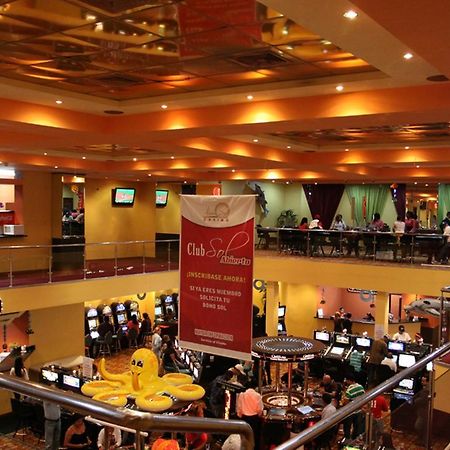 Aloha Sol Hotel And Casino Сантьяго-де-лос-Кабальерос Экстерьер фото